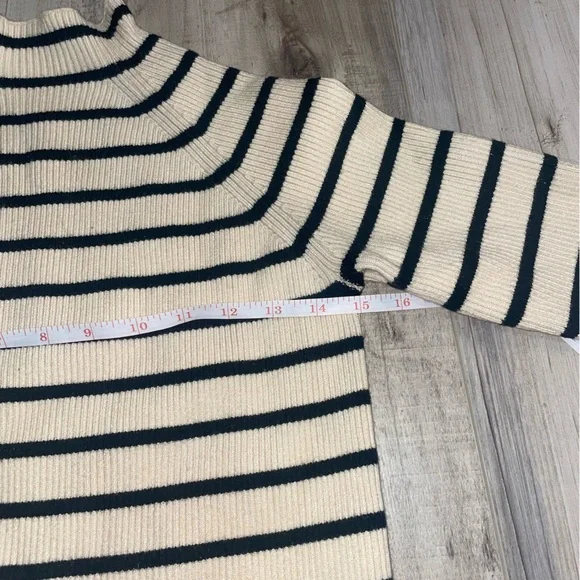 Mock Neck Long Sleeve - Picture 2 of 5